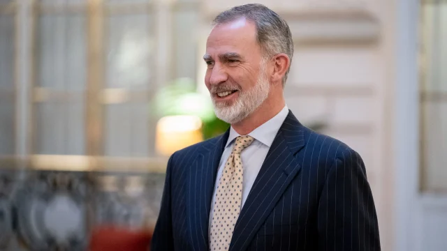 Felipe Vi Se Habría Reunido De Urgencia Con Sus Hermanas Para Traer De Vuelta A Juan Carlos I